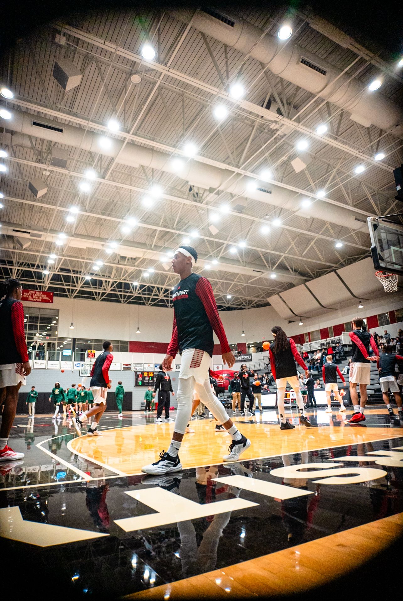 Davenport Men's Basketball