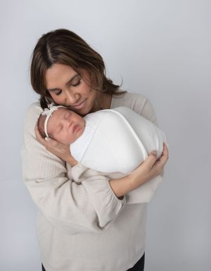 San Diego newborn photographer in home studio