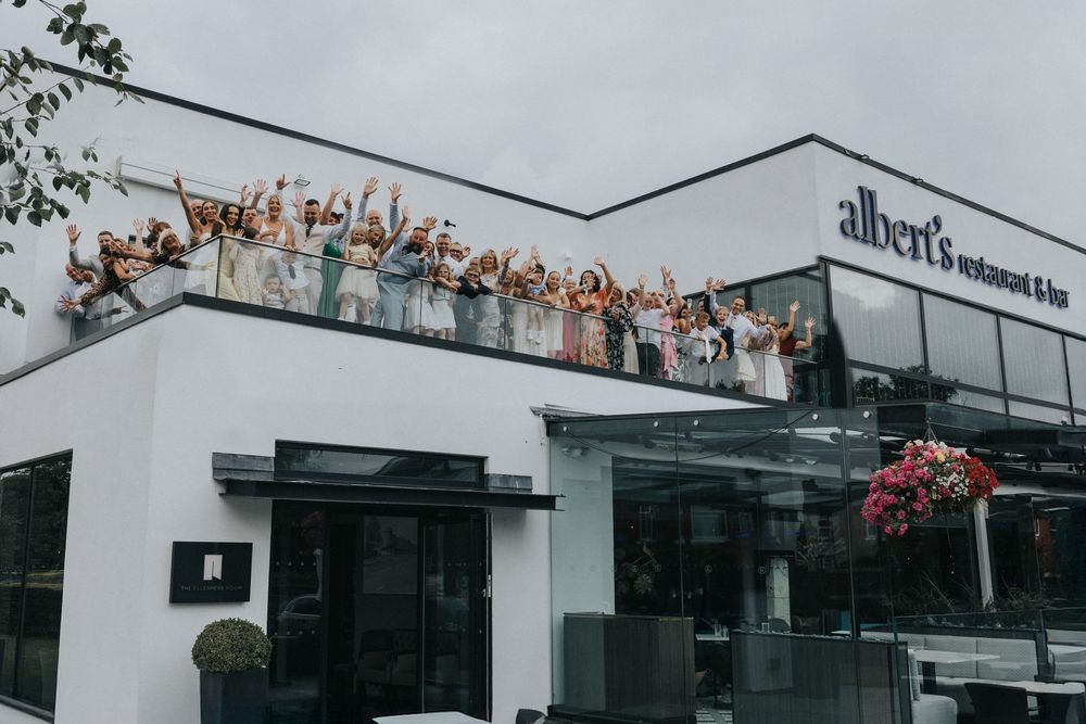 albert's Worsley wedding photography group shot