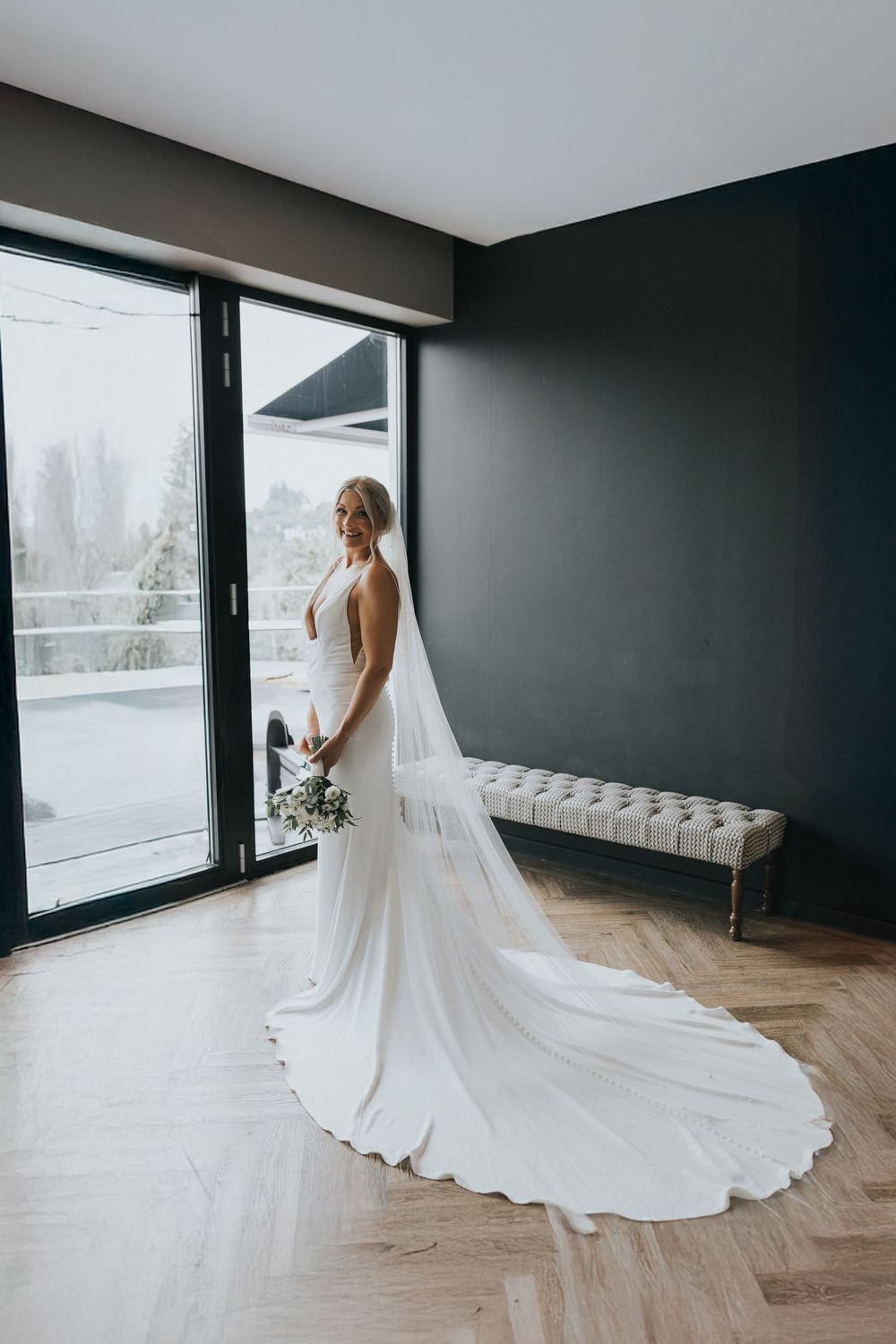 albert's Worsley wedding photography bride wedding dress