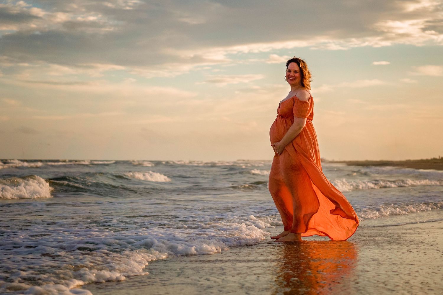 Beach Maternity Session | Matagorda Beach, Matagorda TX