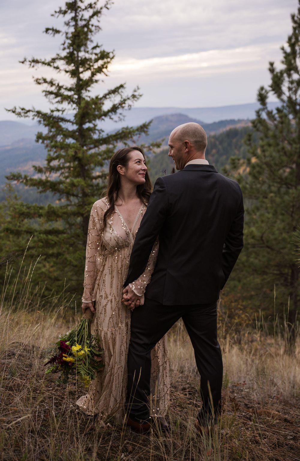 Kayleigh Seibel Photography - Salmon Arm BC - Elopement - Tin Poppy