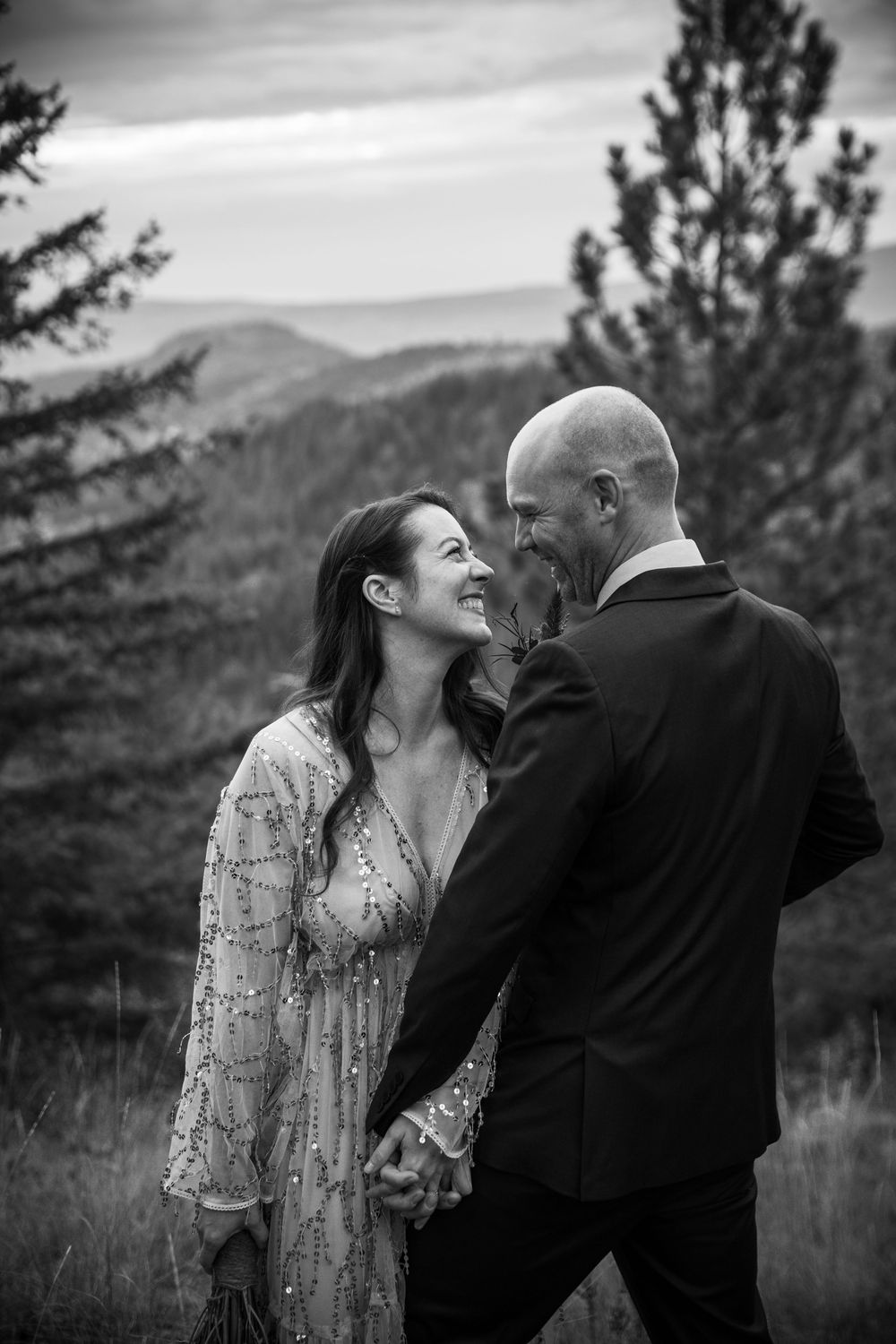 Kayleigh Seibel Photography - Salmon Arm BC - Elopement - Tin Poppy