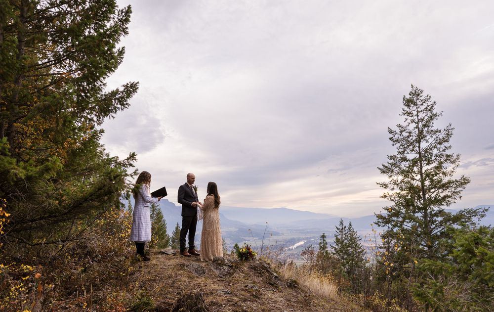 Kayleigh Seibel Photography - Salmon Arm BC - Elopement - Tin Poppy