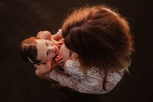 Fotograaf Brabant Oss Den Bosch Uden fotografie zwangerschap zwangerschapsshoot ouders mama momlife Sis&So Pregnant momtobe