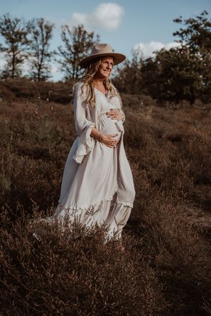 Fotograaf Brabant Oss Den Bosch Uden fotografie zwangerschap zwangerschapsshoot ouders mama momlife Sis&So Pregnant momtobe