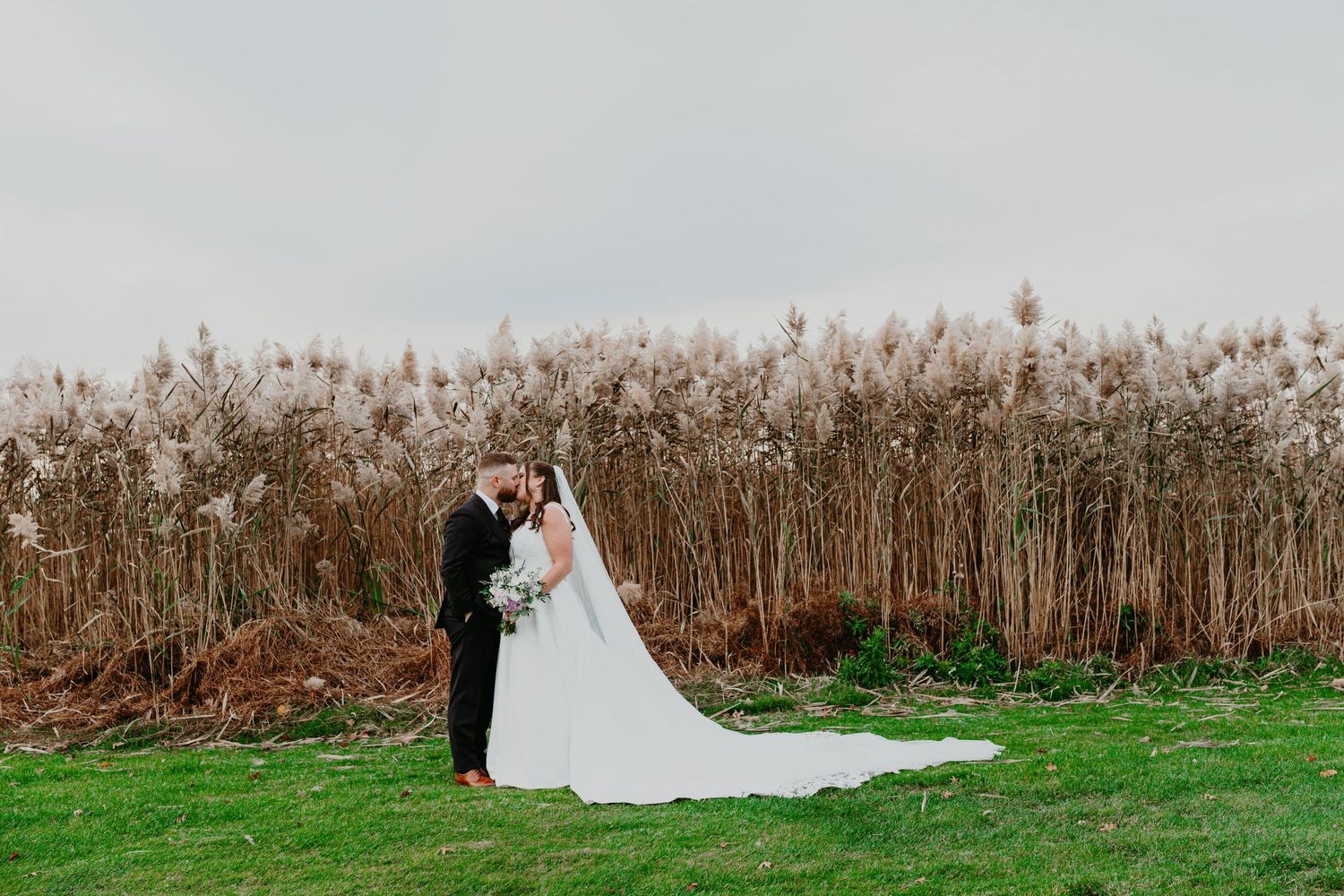 Central New Jersey wedding photographer capturing couple portraits at Galloping Hill Golf Course
