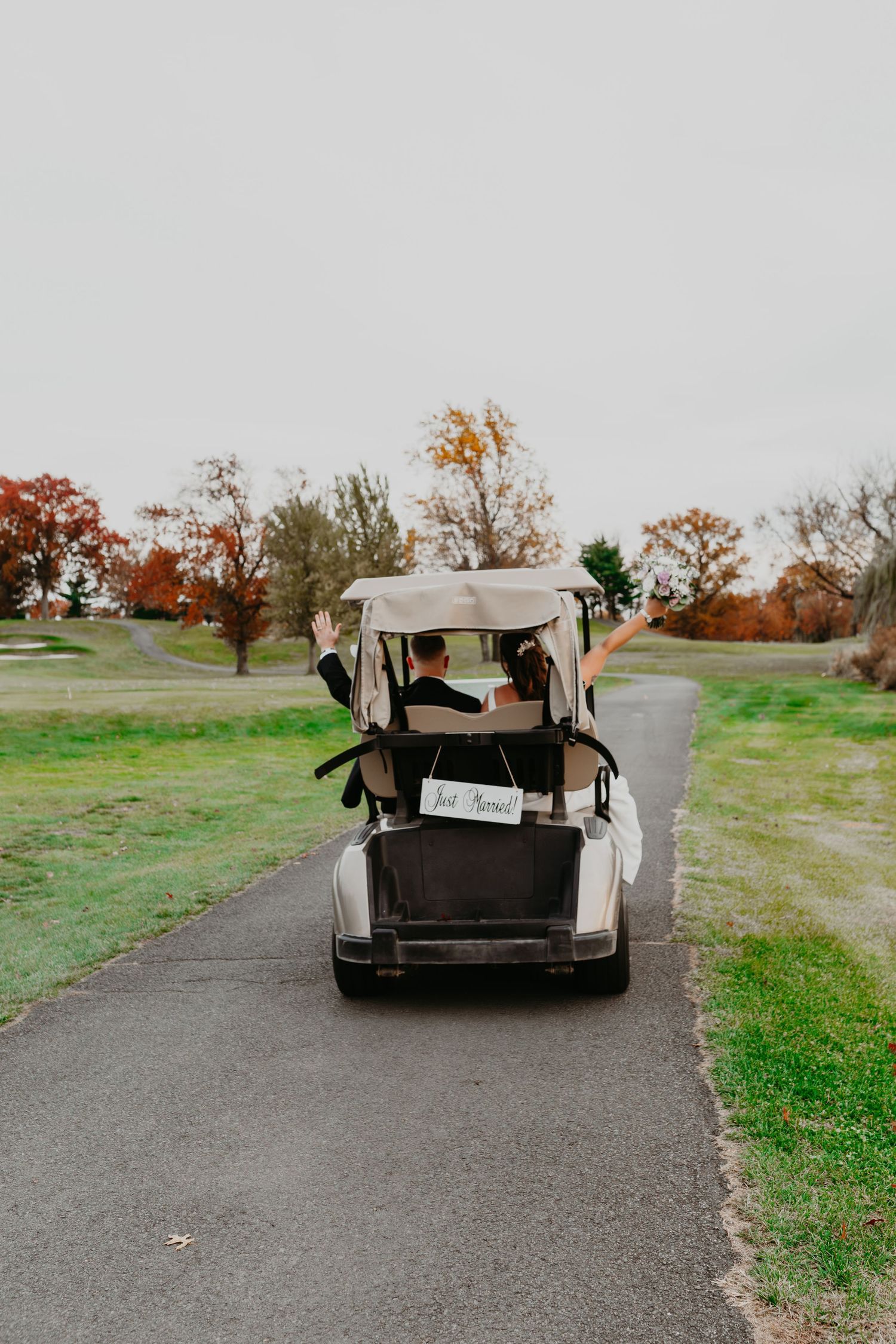 Fall wedding ceremony at Galloping Hill Golf Course with autumn foliage in Central New Jersey