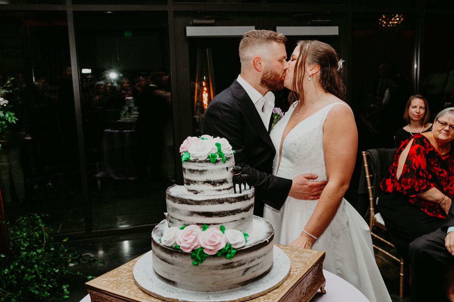 Couple’s cake cutting at Galloping Hill Golf Course wedding reception