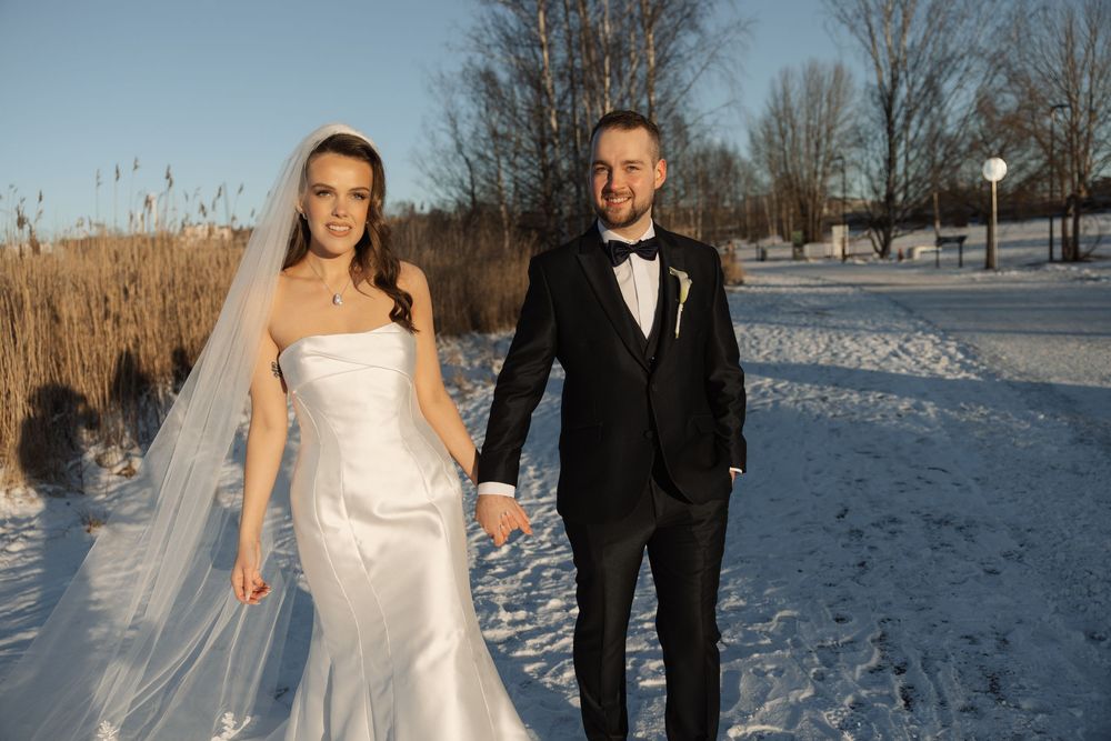 Documentary wedding photographer