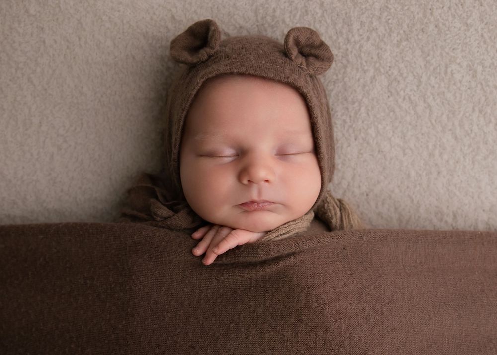 Studio newborn photography in Salt Lake City by Leah Louviere Photography