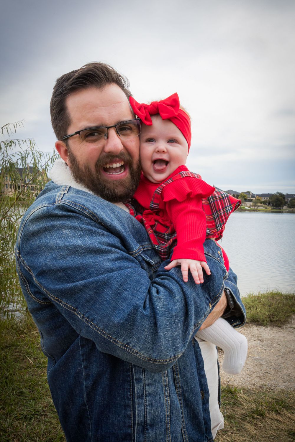 Professional Texas Family Photographer, Christmas Minis, Editorial Photography, Portrait Photographer, Family Photo, Affordable