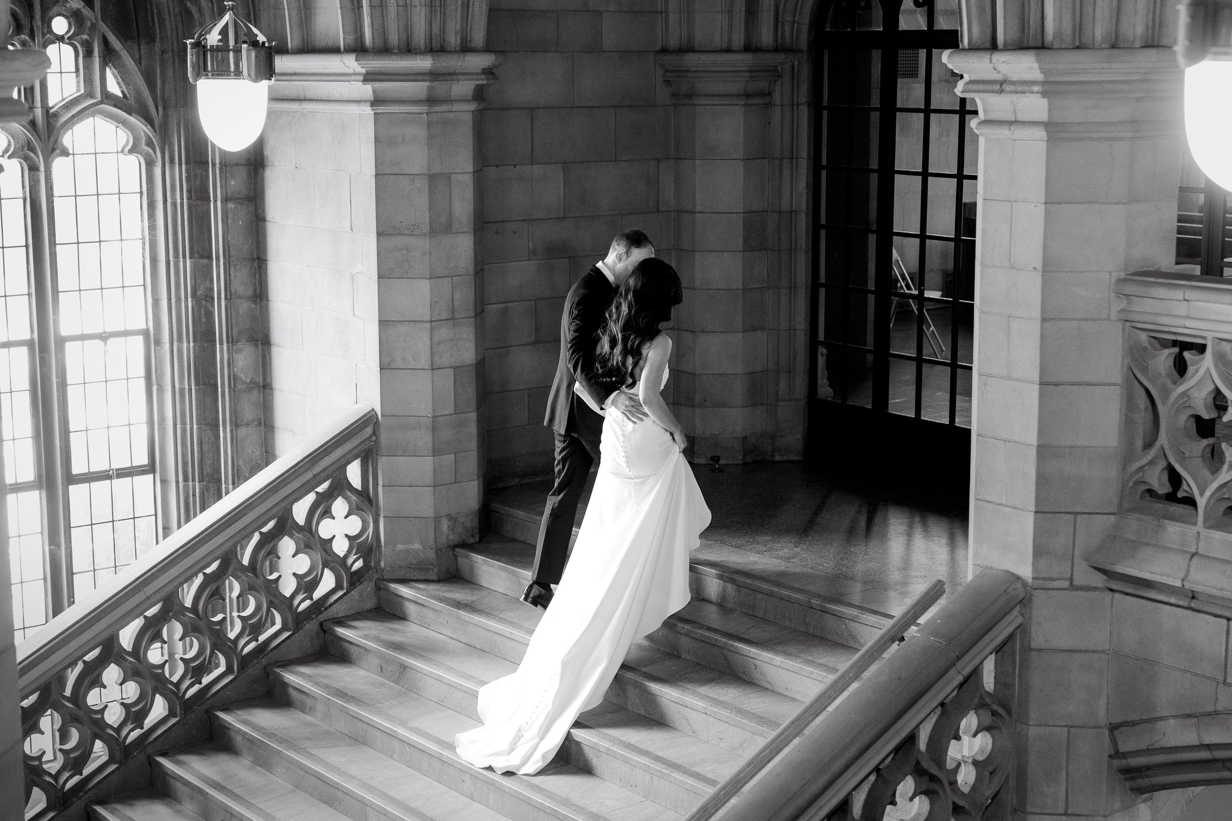 Top 10 wedding photographers in Niagara. Best wedding photographer in Niagara regiong