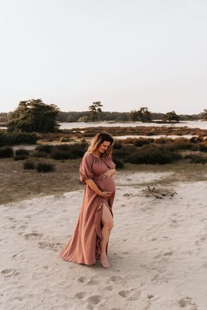 Lifestyle fotograaf Heerhugowaard voor zwangerschapshoots en gezinnen.