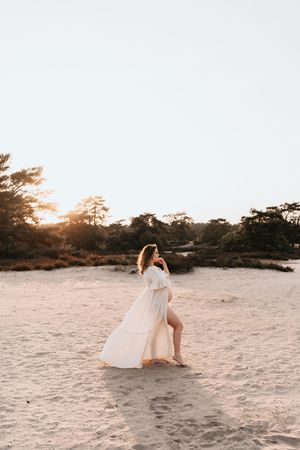Lifestyle fotograaf Heerhugowaard voor zwangerschapshoots en gezinnen.