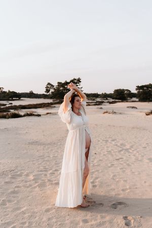 Lifestyle fotograaf Heerhugowaard voor zwangerschapshoots en gezinnen.
