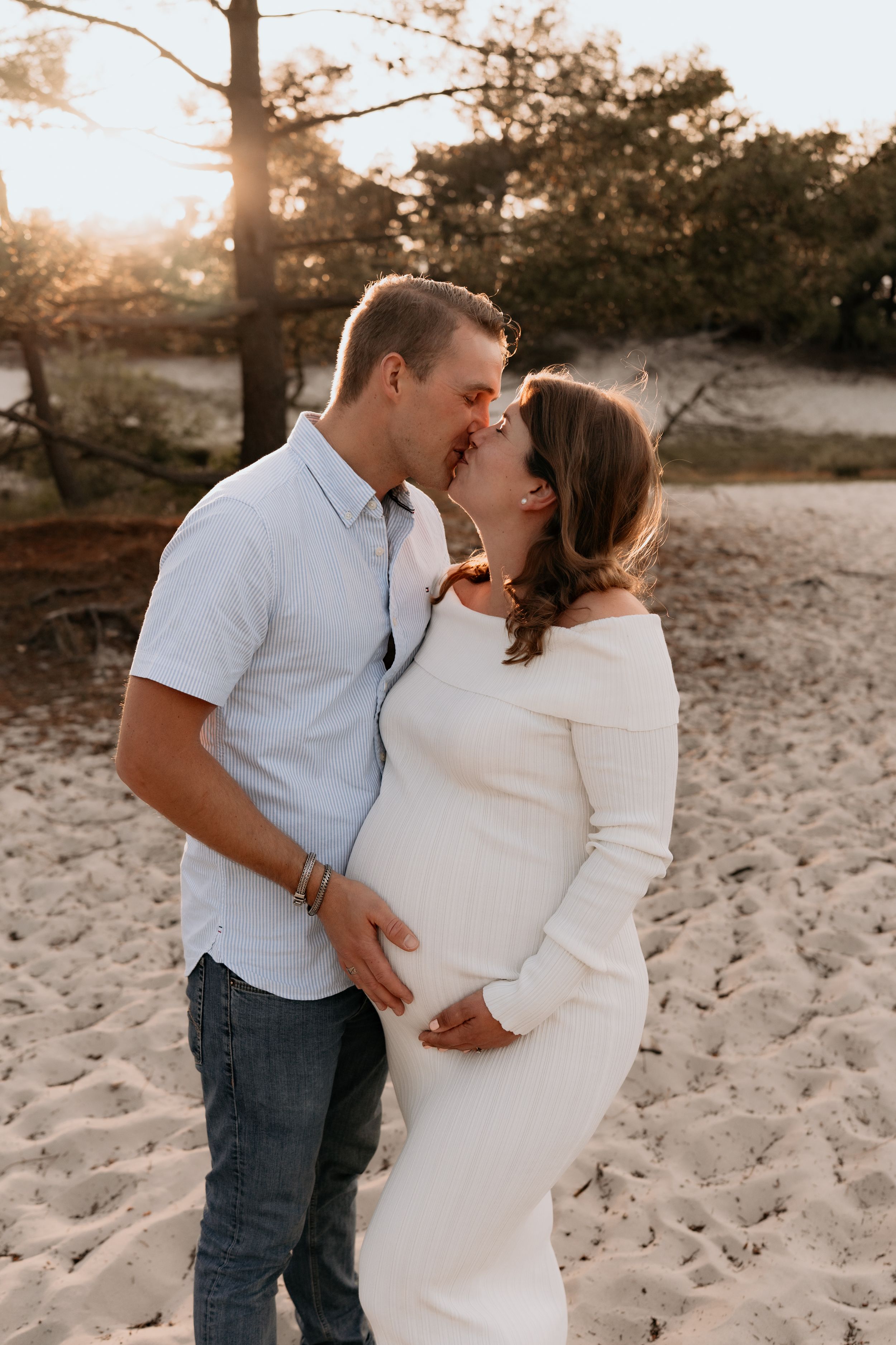 Lifestyle fotograaf Heerhugowaard voor zwangerschapshoots en gezinnen.