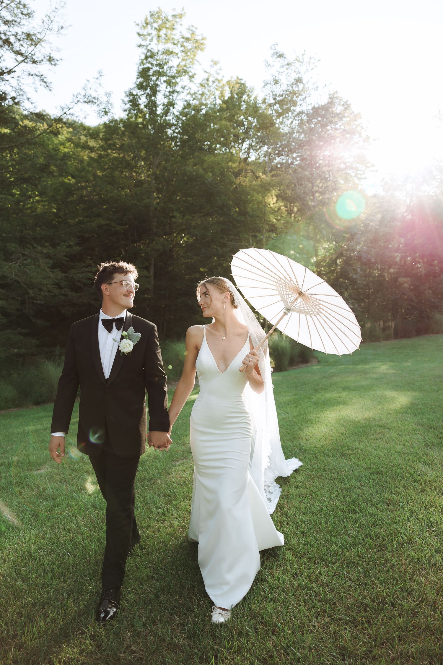 wedding photographer in Altoona, PA, wedding and engagement photography Altoona, Hollidaysburg, Tyrone, Bedford, and State College
