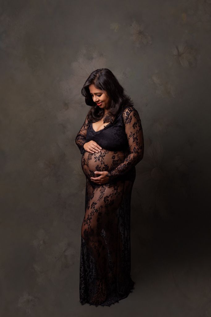 Maternity portraits in Wellington and Porirua