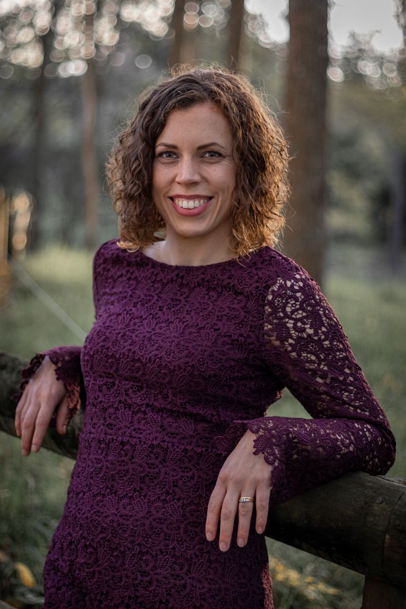 Corporate woman in evening outdoor portrait