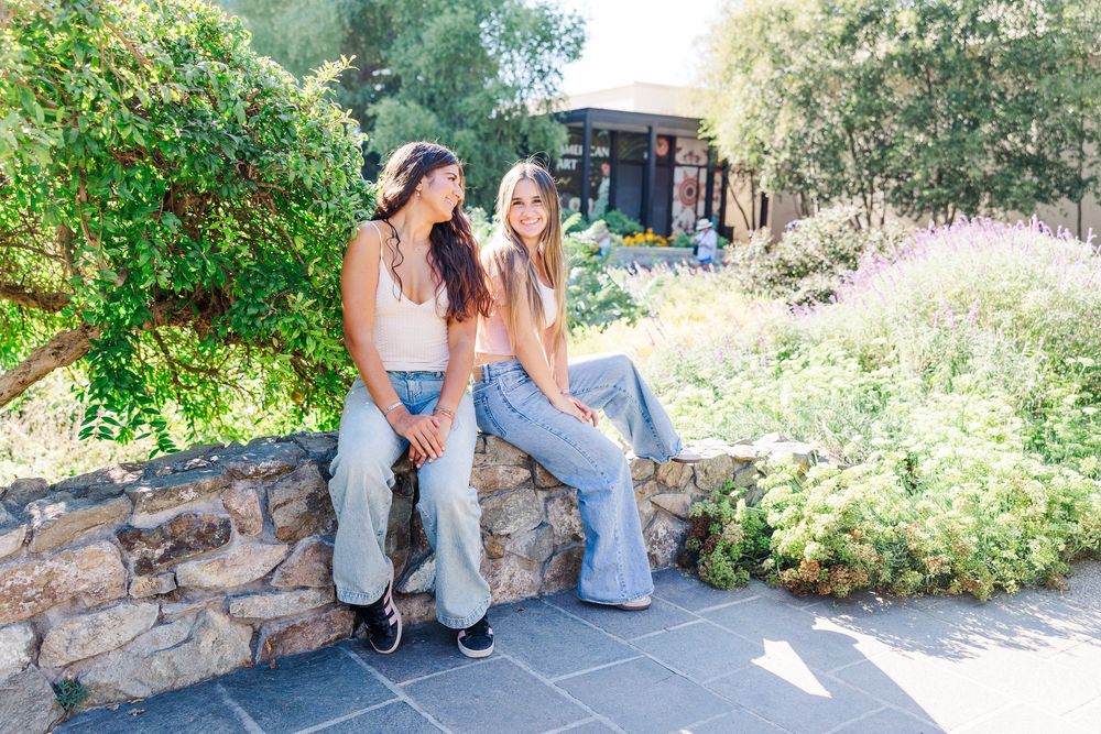 Simi Valley, CA 2025-26 Senior Rep Team @ the Huntington Library.  Senior Photos, Ventura  and Los Angeles County Senior Photographer.