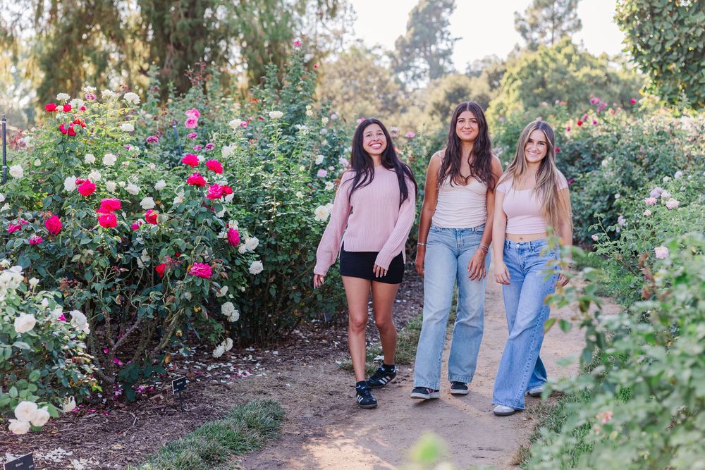 Simi Valley, CA 2025-26 Senior Rep Team @ the Huntington Library.  Senior Photos, Ventura  and Los Angeles County Senior Photographer.