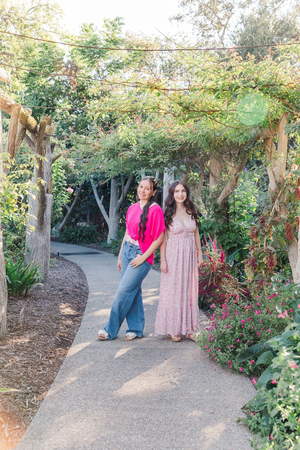 Simi Valley, CA 2025-26 Senior Rep Team @ the Huntington Library.  Senior Photos, Ventura  and Los Angeles County Senior Photographer.