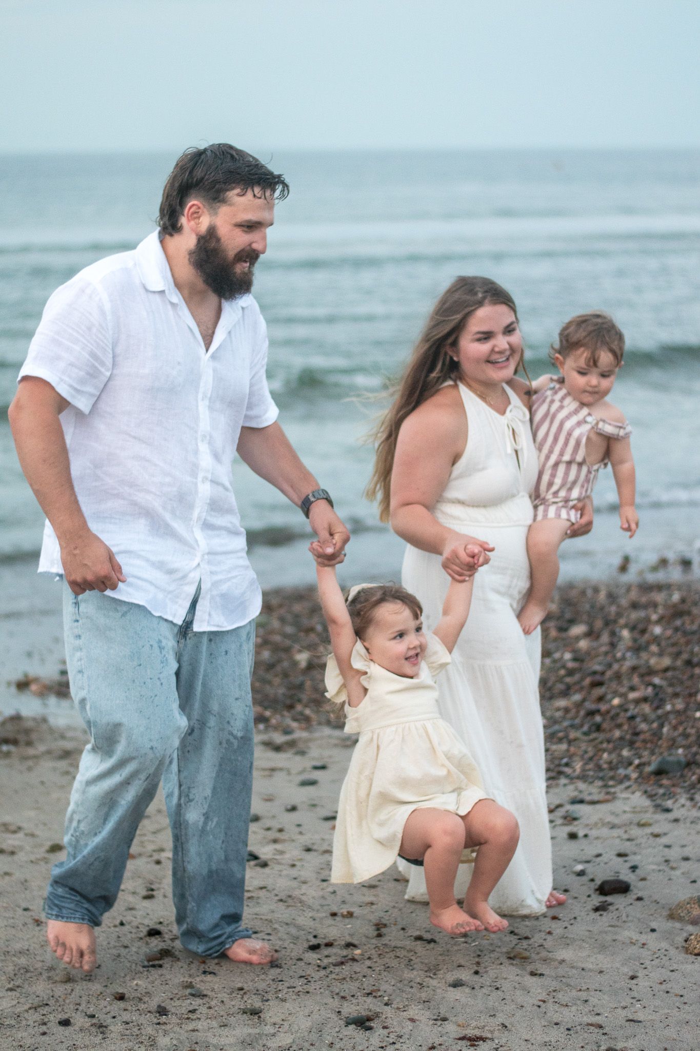 Family of 4 photoshoot at Rexhame beach, near Marshfield, Massachusetts