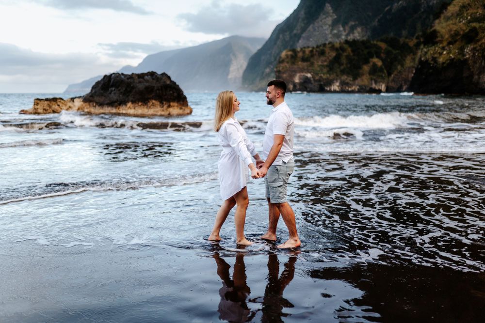 Romantické párové focení u moře na Madeiře, foceno fotografem Lukášem Vavřincem