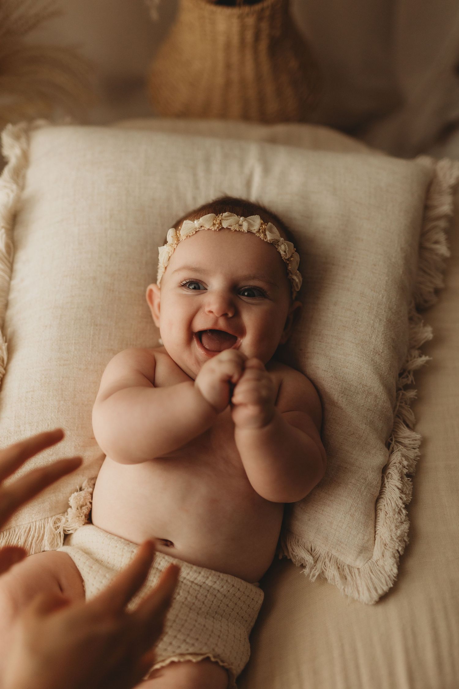 Natural light newborn photography session in Vilvoorde home studio near Brussels