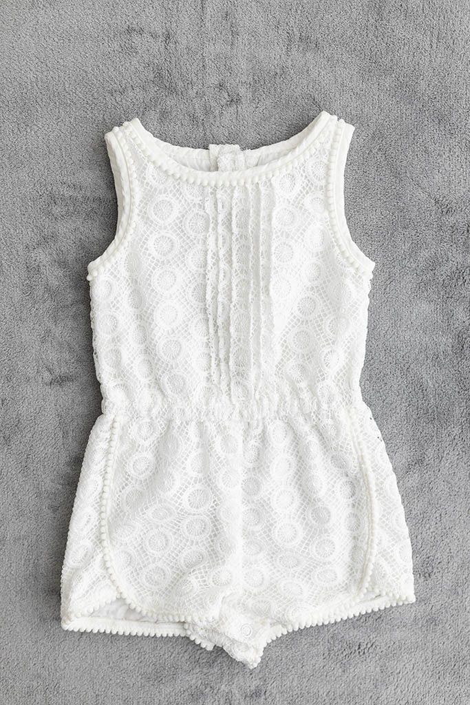 White lace sleeveless baby romper, Menifee sitter session outfit.