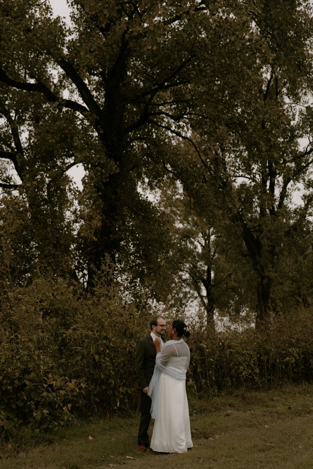 Wedding Elopement on the Mississippi River Downtown Memphis TN