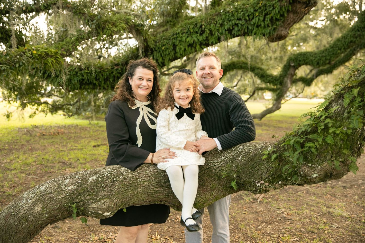 Family Mini Sessions at Central Oaks in Baton Rouge.