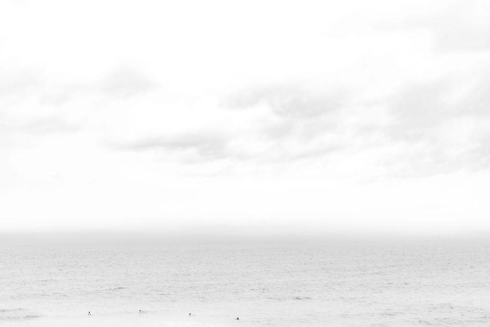 Tamarama black and white seascape