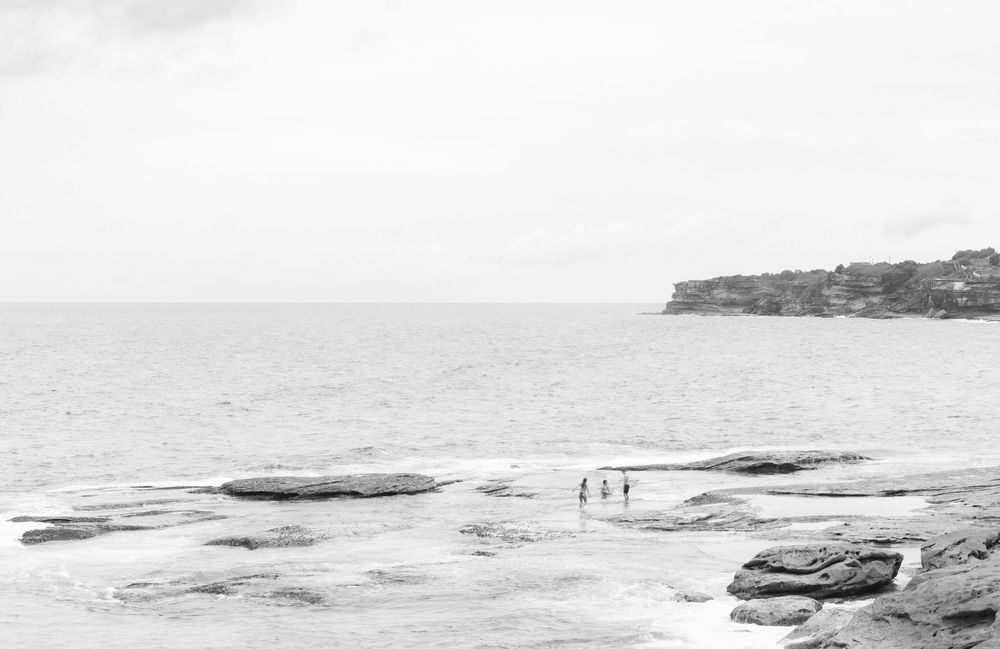 Tamarama black and white seascape