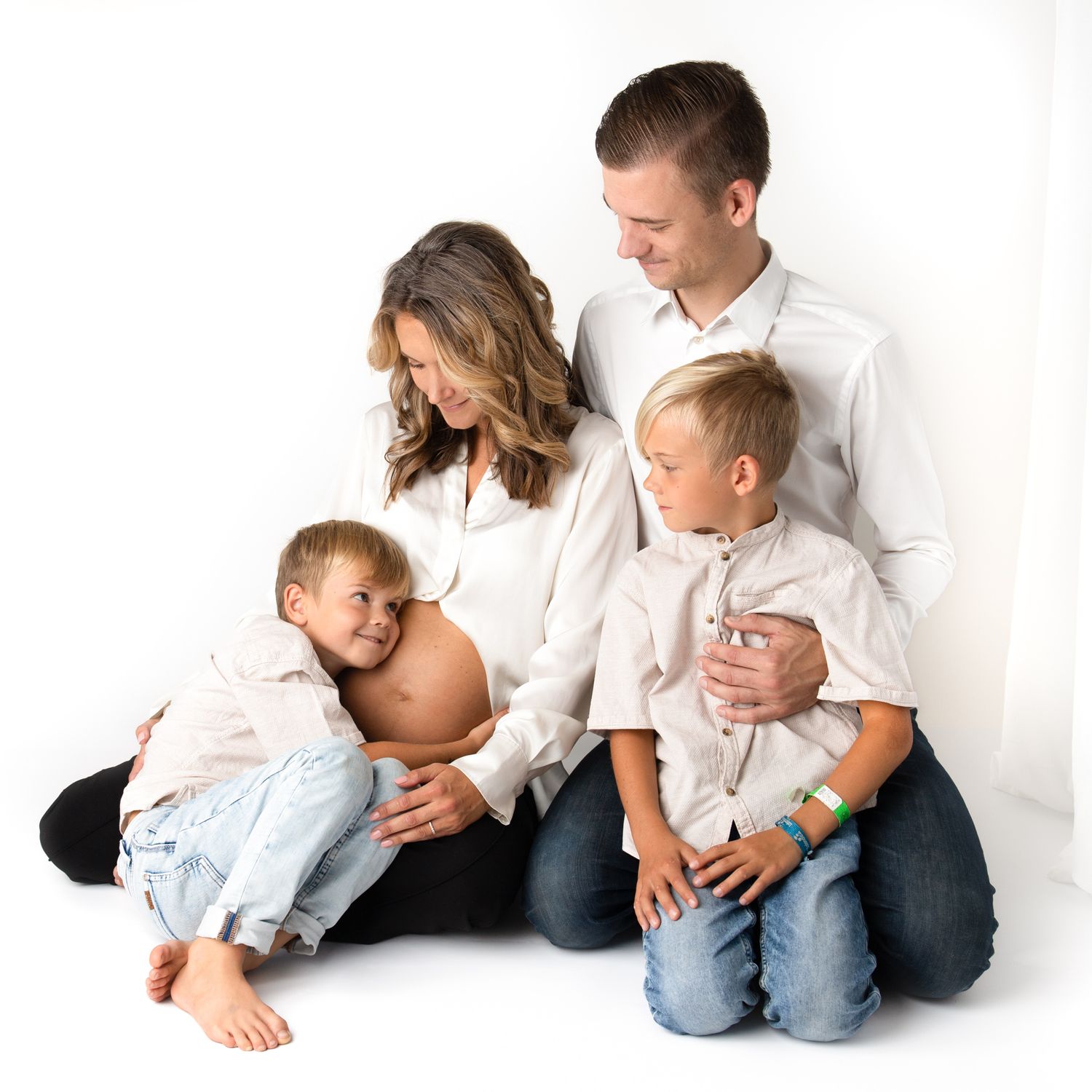 Nyföddsfotografering, familjefotografering. Fotograf Maria Lantz, fotostudio i Trekanten, Kalmar, Småland.