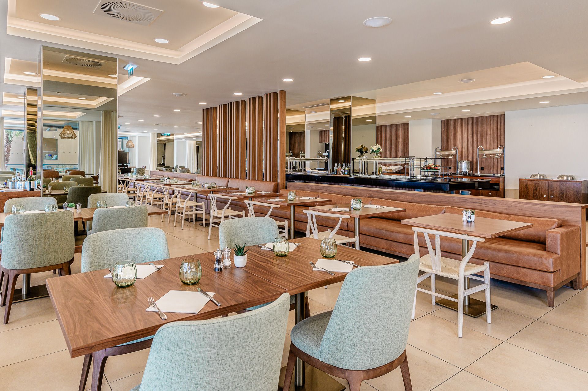 Modern Hotel cafeteria interior in the Algarve, by Parallel Studios
