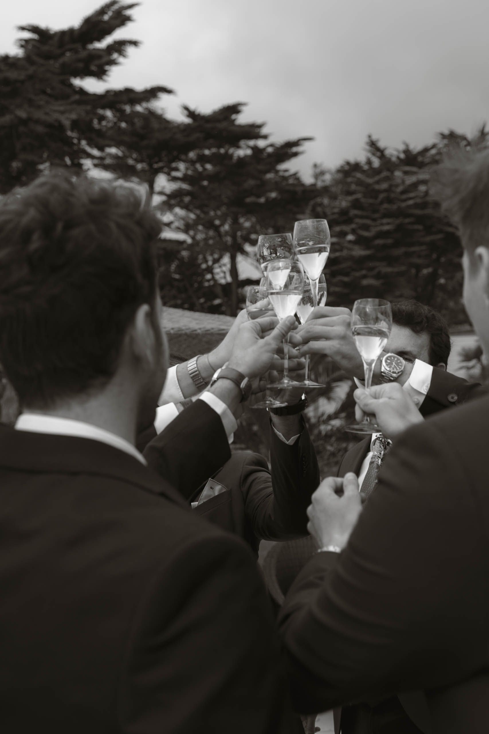intimate weddings wedding photography photographer photographe photographie mariage intimistes elopement authentique émotions amour France