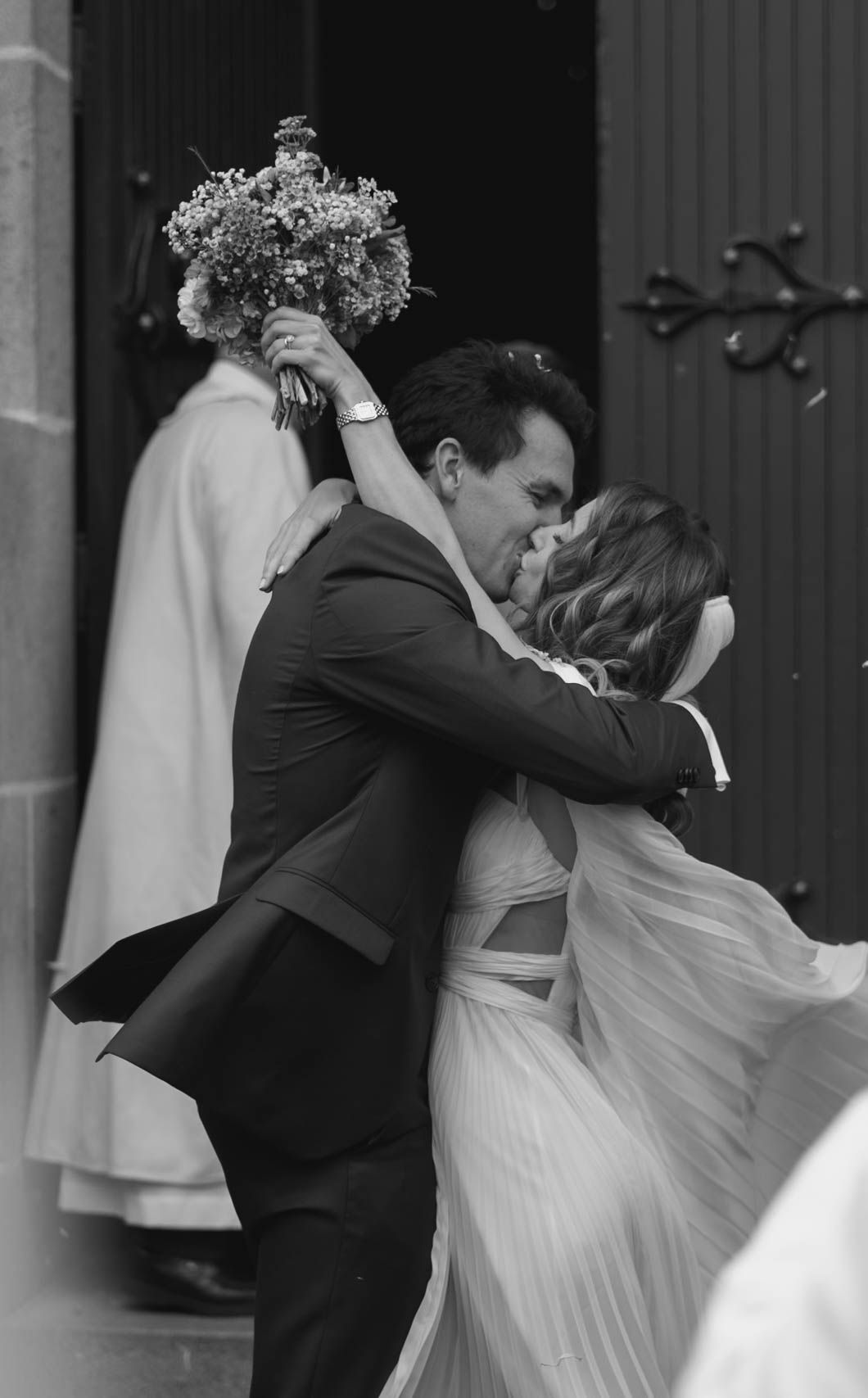 intimate weddings wedding photography photographer photographe photographie mariage intimistes elopement authentique émotions amour France