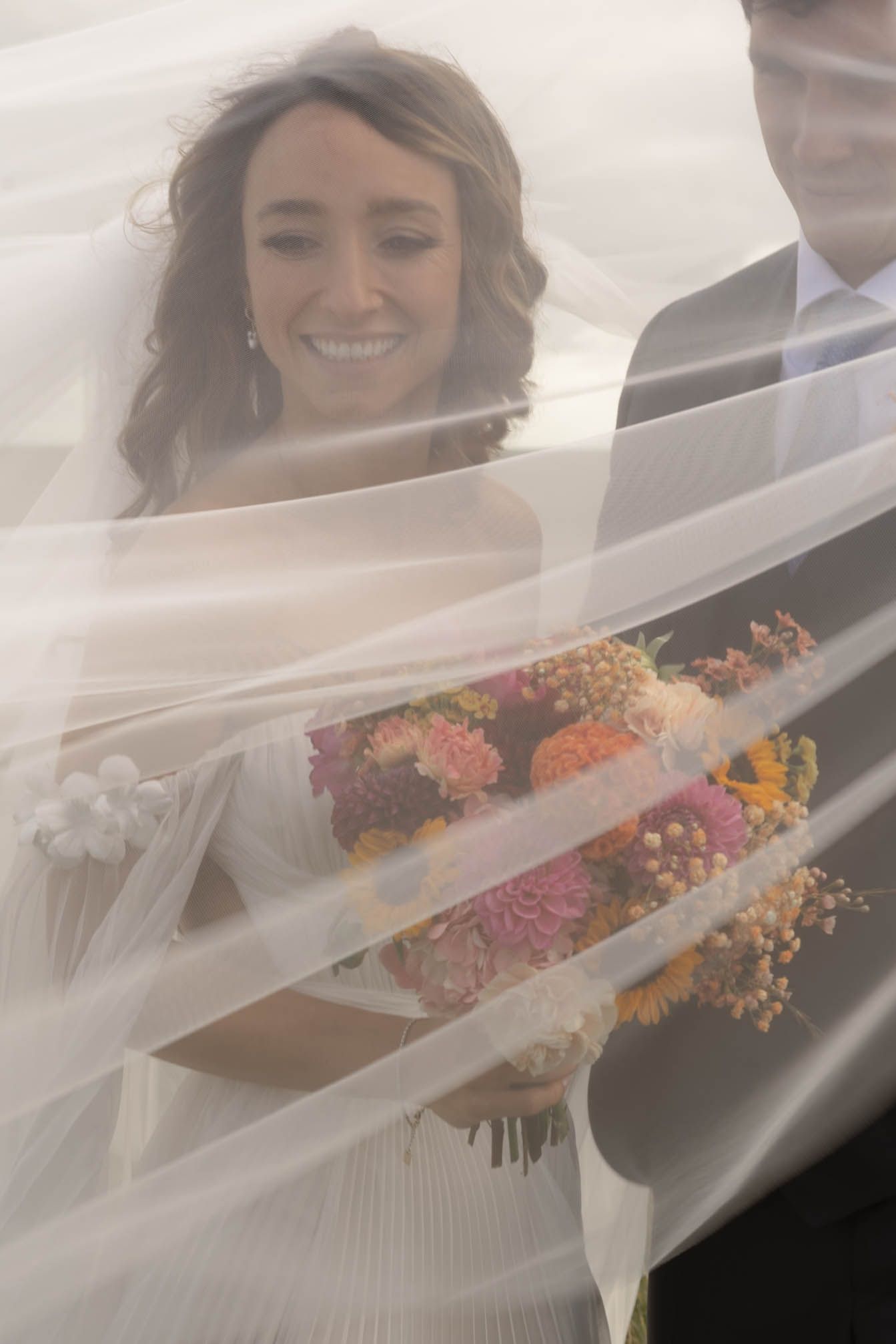 intimate weddings wedding photography photographer photographe photographie mariage intimistes elopement authentique émotions amour France