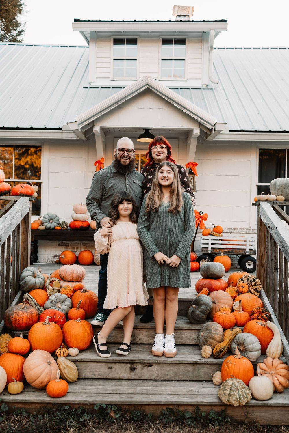Creative Knoxville Family and maternity photography at The Holmstead Studio with Nina Thomas Photography.