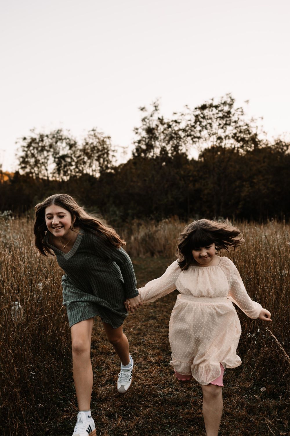Creative Knoxville Family and maternity photography at The Holmstead Studio with Nina Thomas Photography.