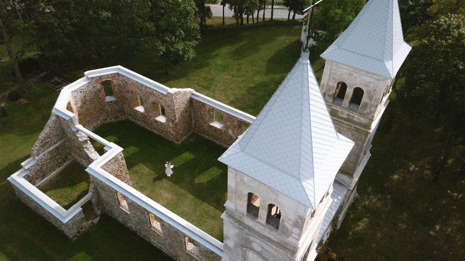 Fotografavimas dronu, vestuvių fotosesija, profesionalus vestuvių fotografavimas