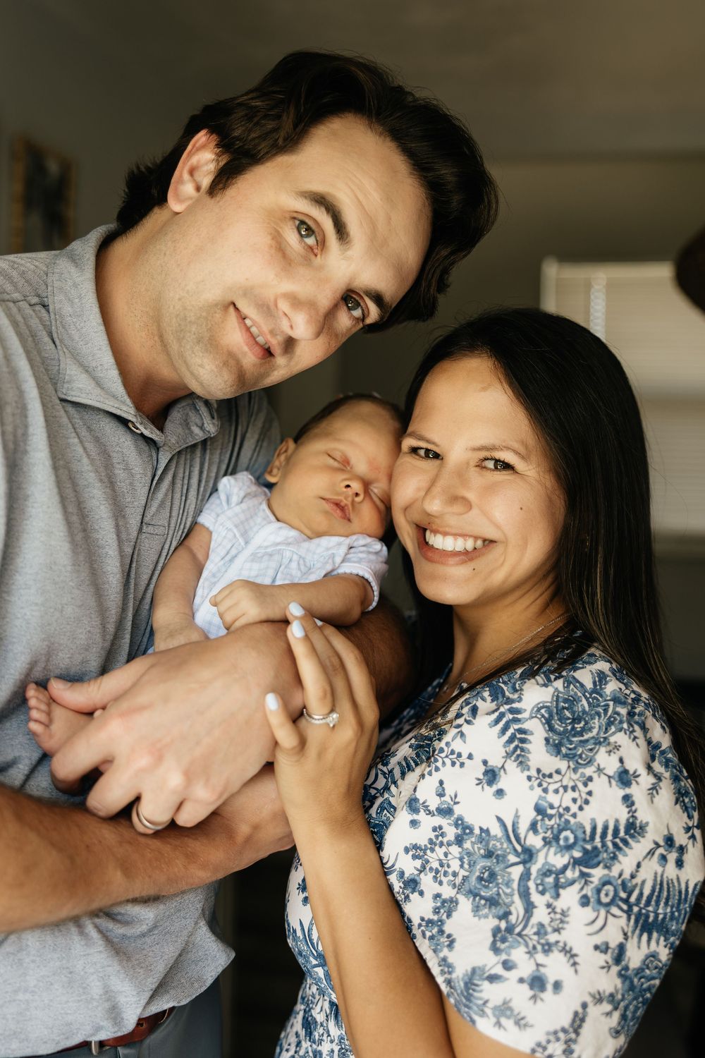 Cozy in-home newborn session in Florida. Jacksonville Newborn Photographer, Jacksonville Family Photographer - Lindsay McDow Photography