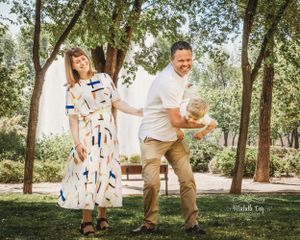 outdoor family photography Singapore, children's activities in singapore, parks. playgrounds, family portraits