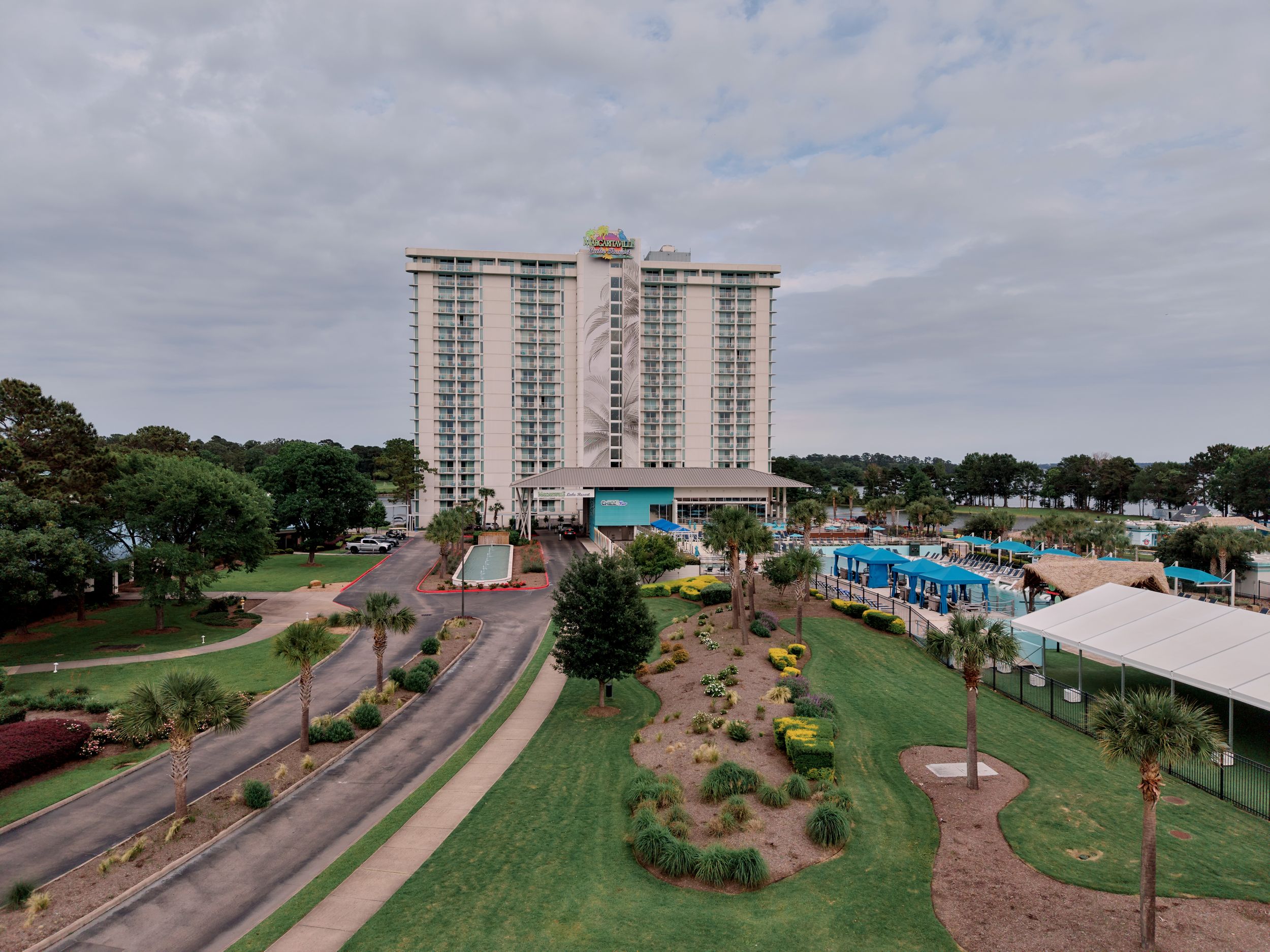 Vrushti and Samkit Gujarati wedding at Margaritaville Lake Resort Lake Conroe in Montgomery TX