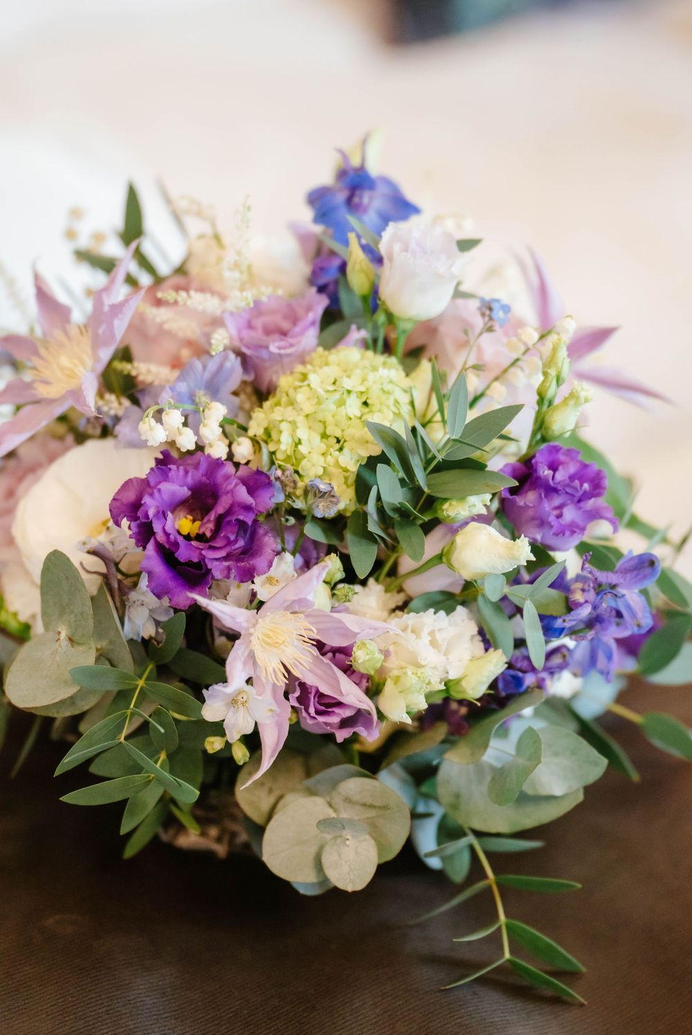 Clearwell Castle wedding venue Gloucestershire castle bridal bouquet summer florals