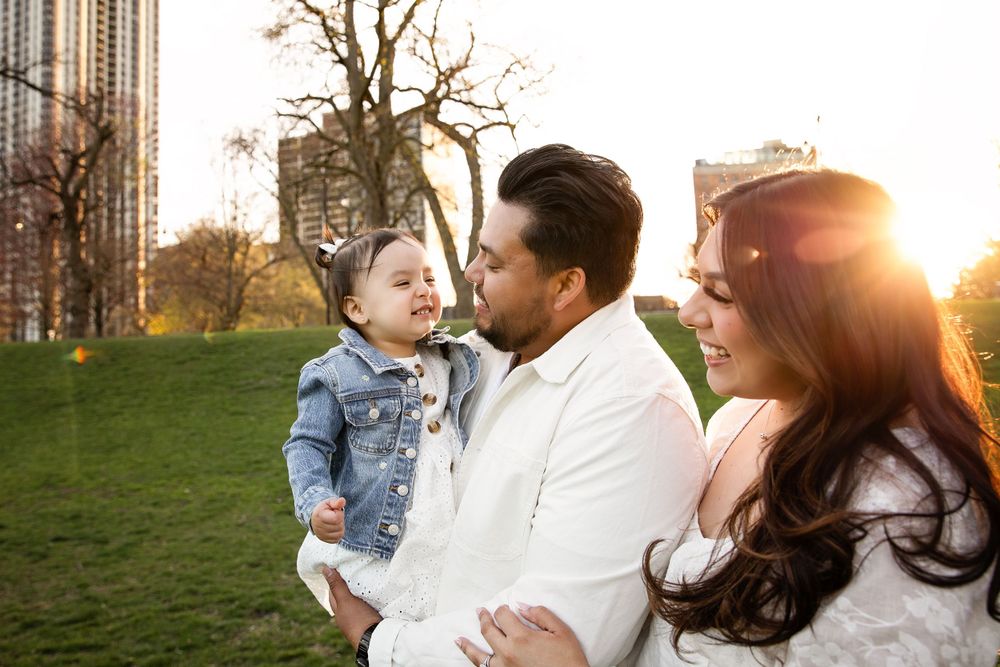 Maternity  Chicago Photographer   Sandra Rodriguez Photography 
Chicago Family Photographer
Engagement 
birthday session couples