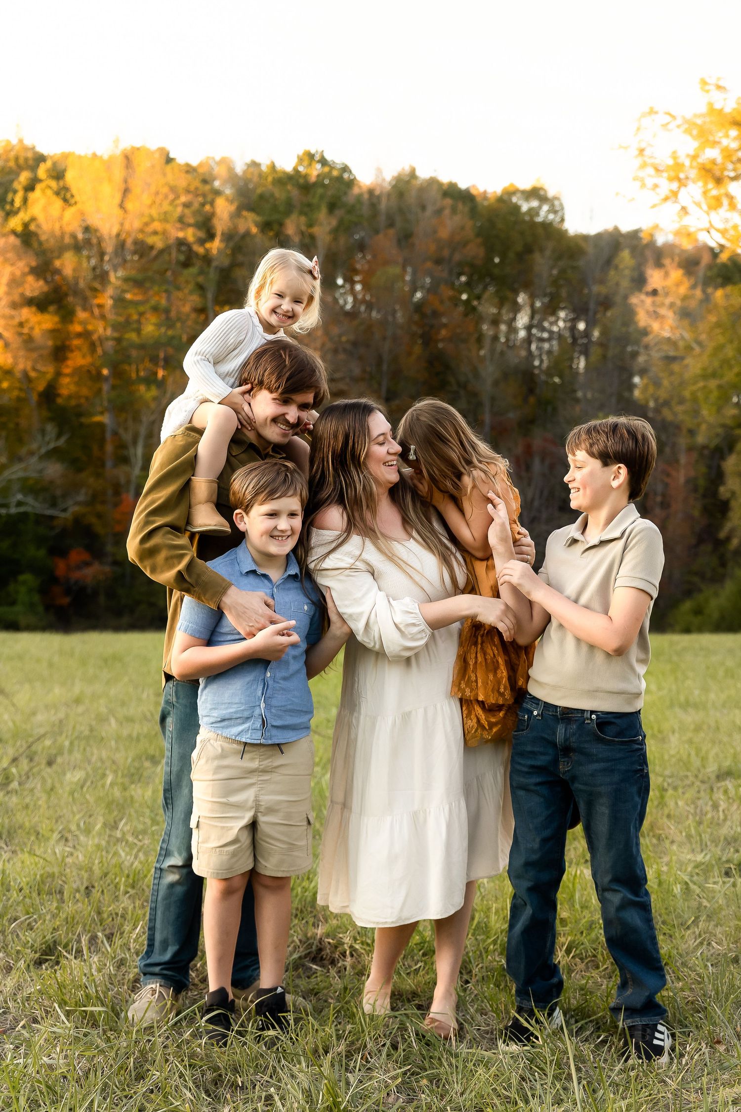 outdoor family photos in greensboro & Winston Salem