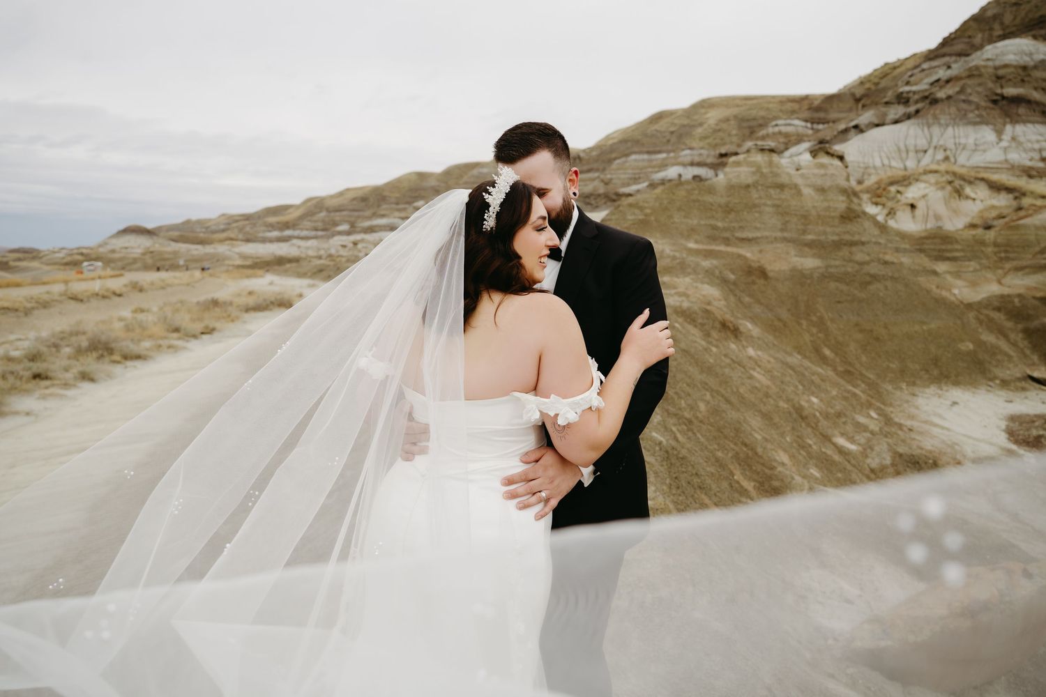 Drumheller Wedding Explore Alberta Elopement Bridal Portraits Dainty Develops Photography Bride Groom Travel Editorial Candid Wedding Photos